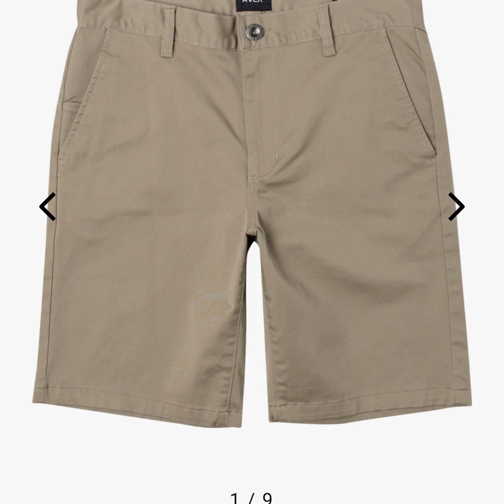 NWT RVCA Men’s Weekend Stretch Shorts in Khaki size 32  Classic length 20”